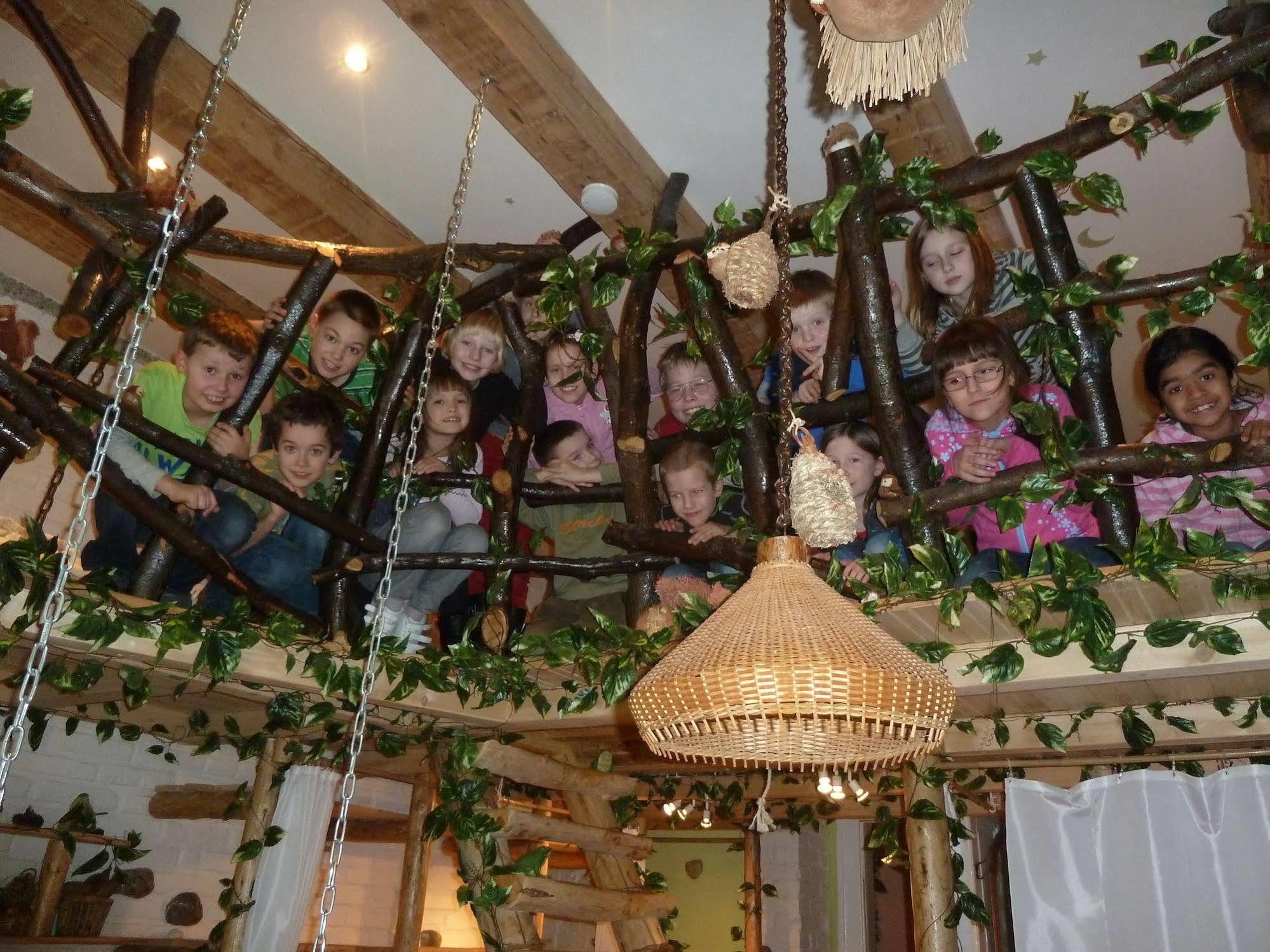 Hostel Artharmony & Praag